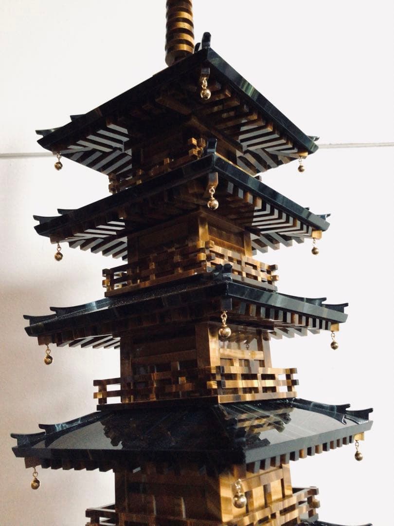 ◉伝統工芸士 小澤朗雲◉甲州水晶貴石細工・五重塔・虎目石・純金K18◉300万円