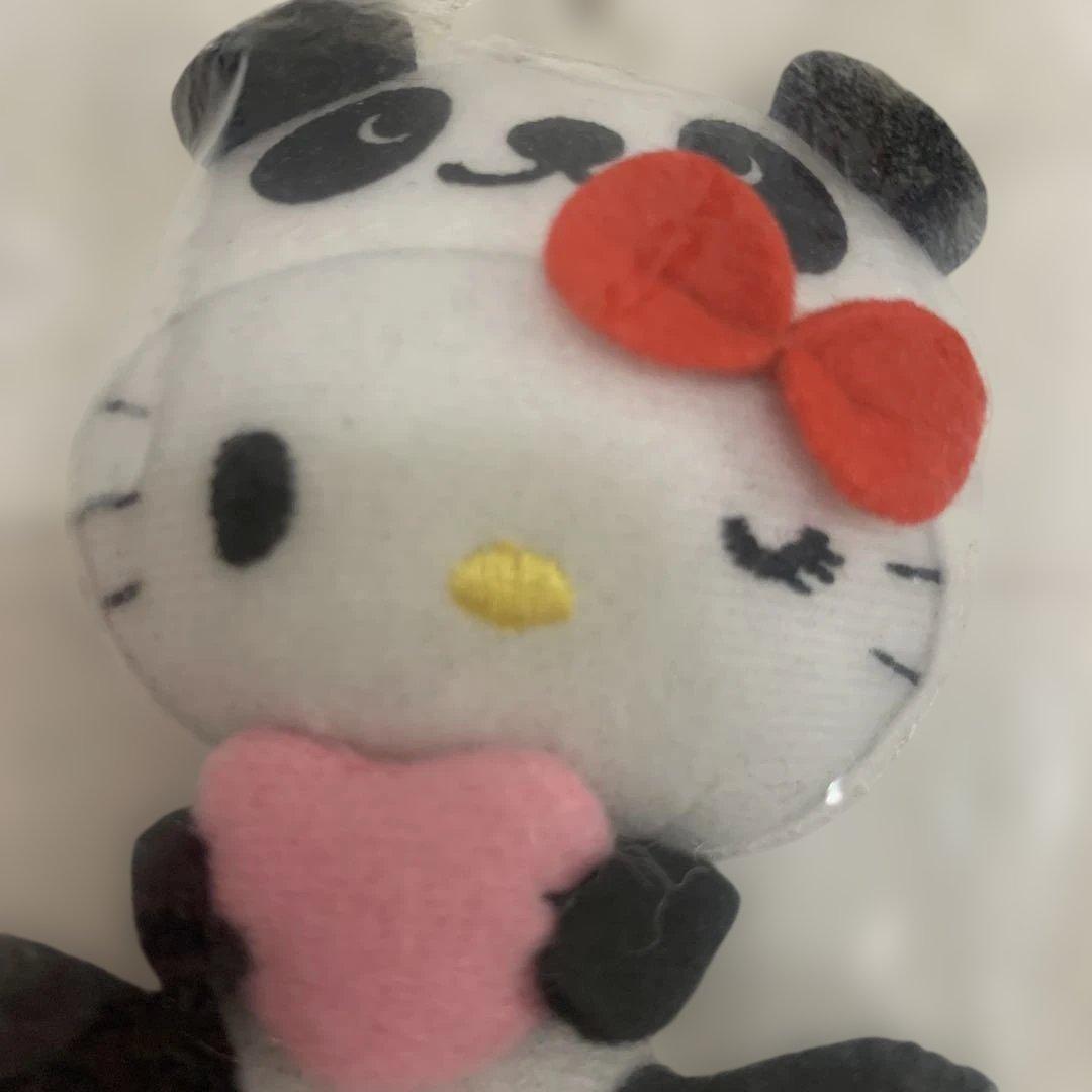 ハローキティ パンダ 着ぐるみ マスコット キーホルダー 2008年　非売品