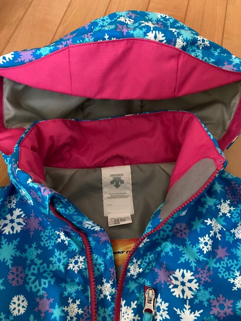 ⭐️最終お値下げ　デサント　スキーウェア上下１６０クリーニング済み