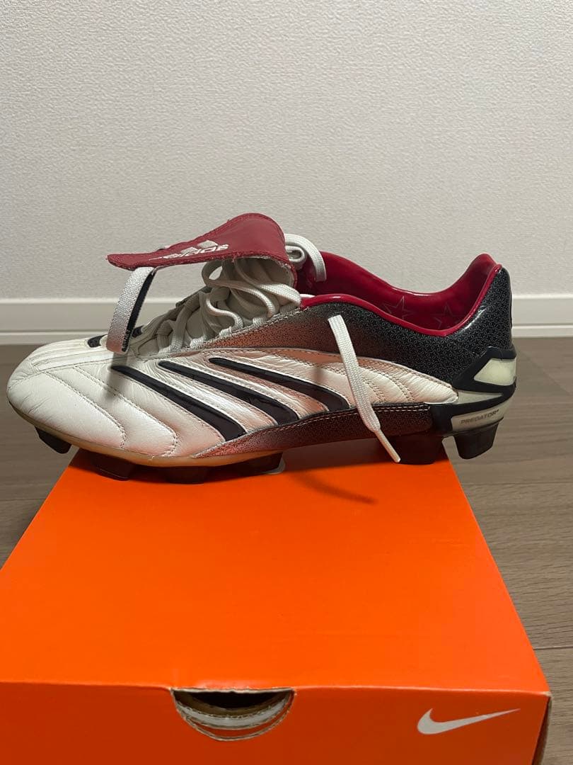 adidas プレデターアブソリュートHG 27.5cm