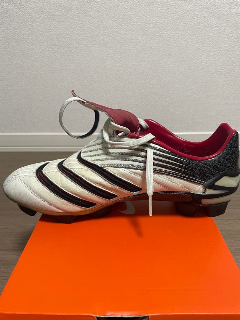 adidas プレデターアブソリュートHG 27.5cm