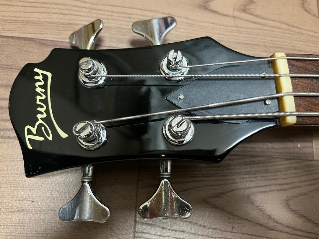 フェルナンデス製　モッキンバードベース　ブラック　スルーネック　VINTAGE