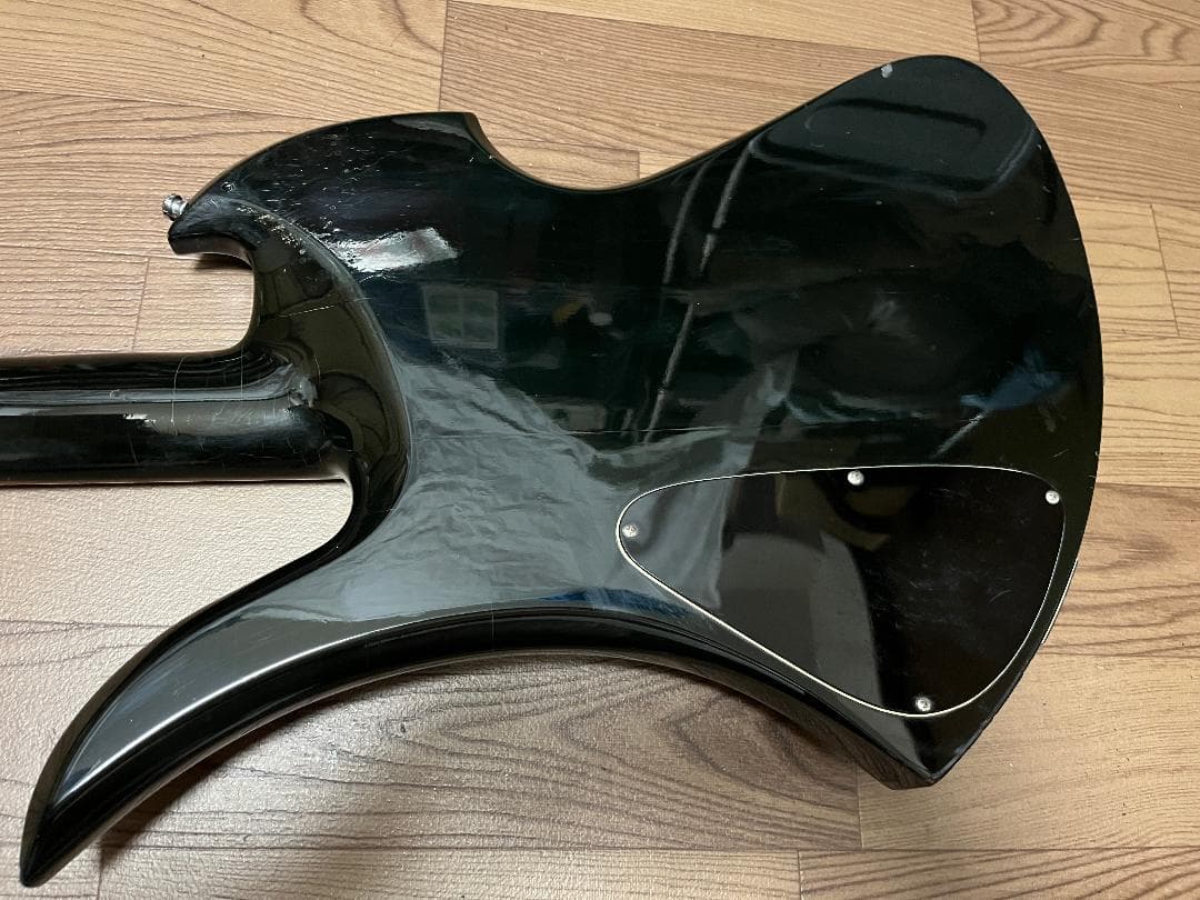 フェルナンデス製　モッキンバードベース　ブラック　スルーネック　VINTAGE