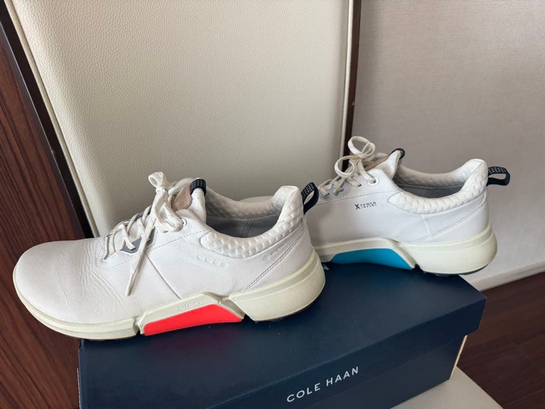 ecco 108203 01007 スパイクレス ゴルフシューズ ホワイト系