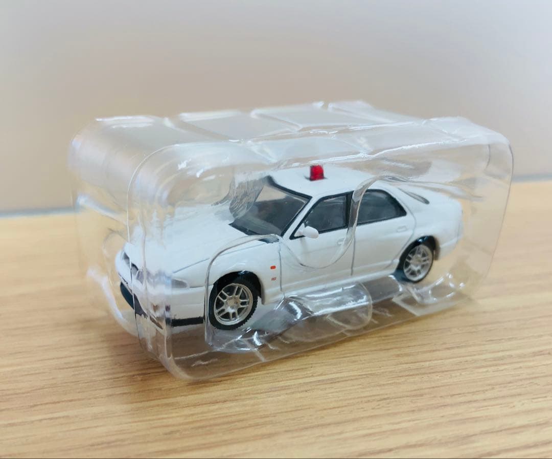 日産 スカイライン GT-R オーテックバージョン 覆面パトロールカー