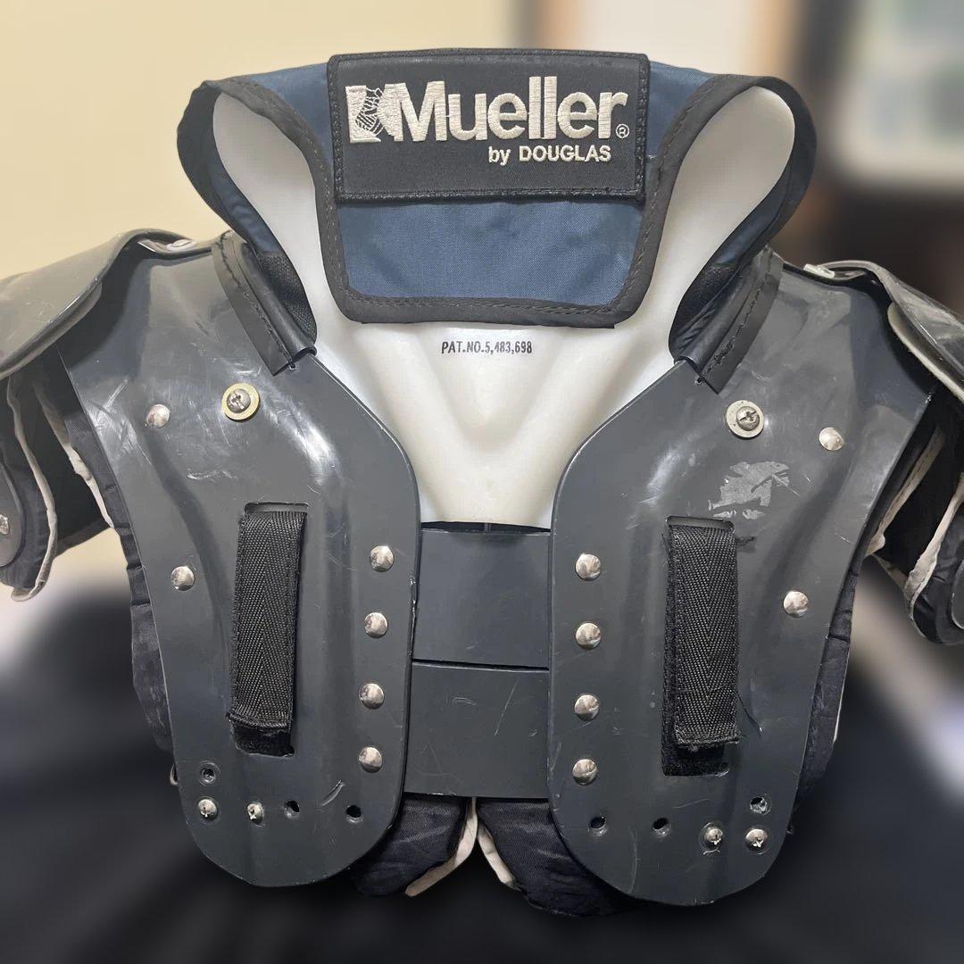 中*優様 アメフトショルダー