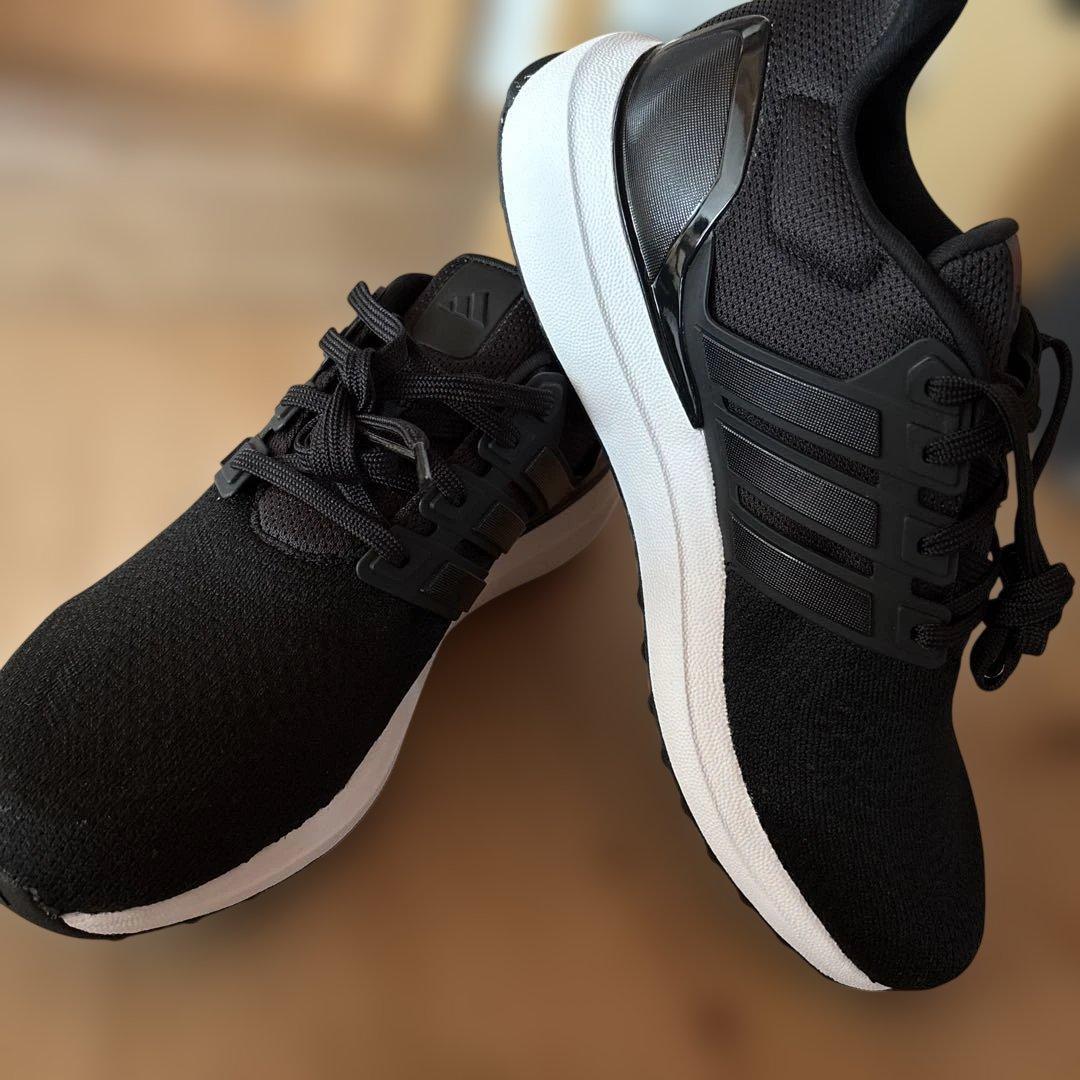 アディダス ランニングシューズ 26cm (DREAMSTRIKE)