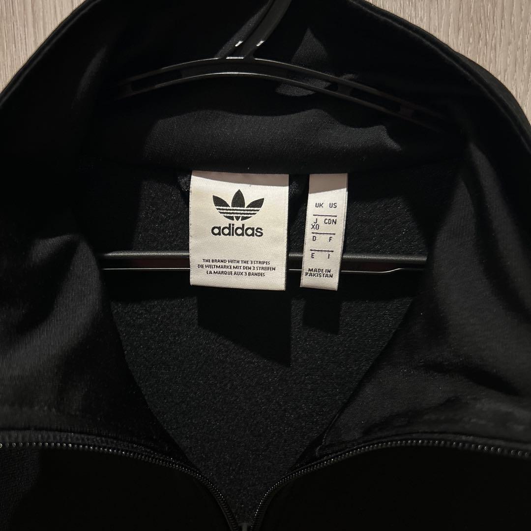 アディダストラックジャケット