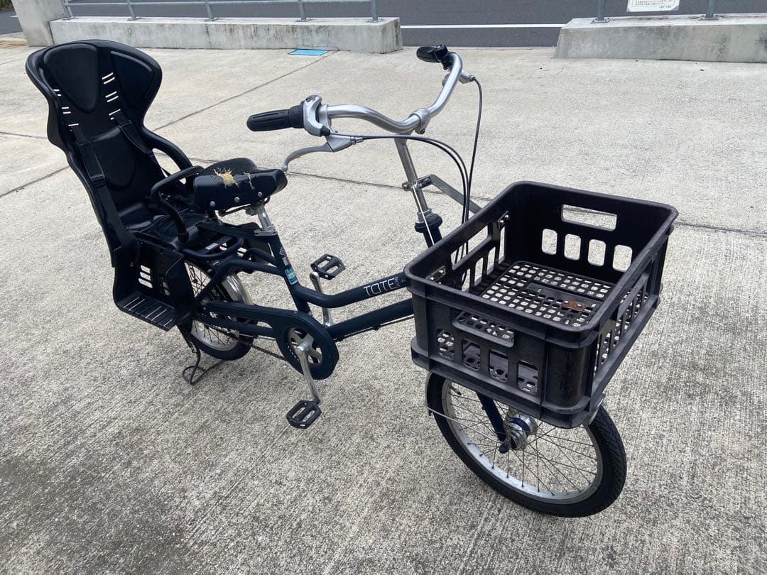 ブリジストン　TOTEBOX（トートボックス）チャイルドシート付