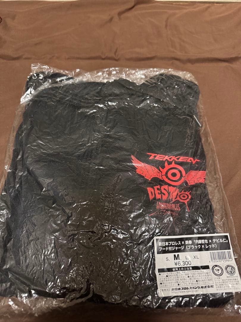 新日本プロレス　内藤哲也　鉄拳　デビル仁コラボ フード付きジャージ ブラック　M