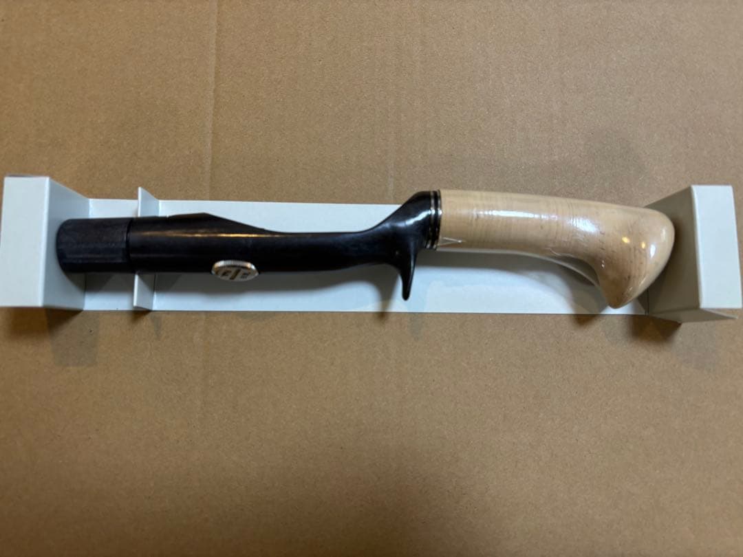 技徳カーボンキャスティングハンドル　CGH15LBR