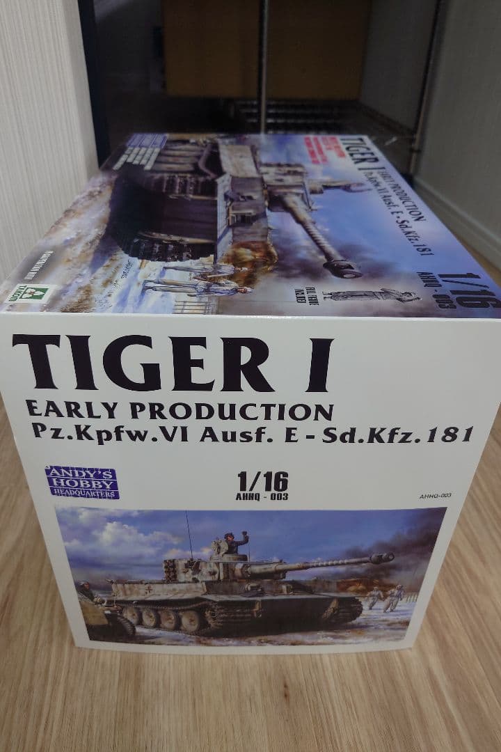 Tiger I Early Production 1/16 プラモデル