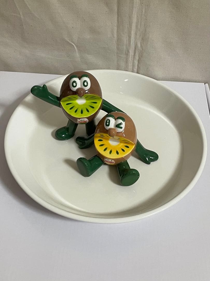 キウイブラザーズ フルーツボウル(陶器)➕ぬいぐるみ2点 キャンペーン当選品