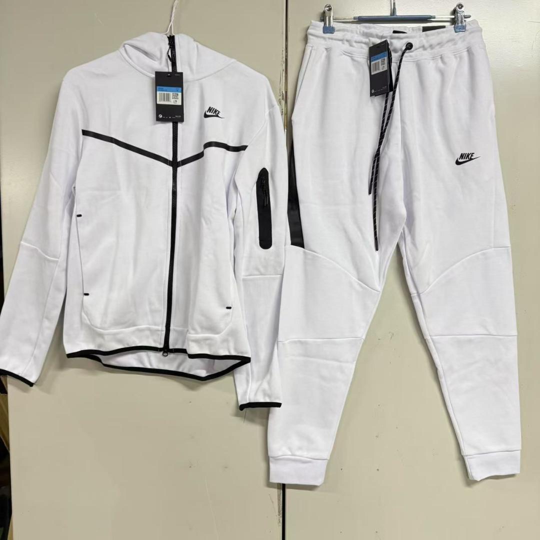 Nike ホワイトジャージ上下セット**M**