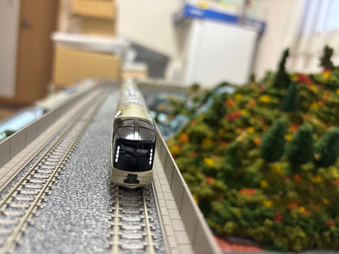 KATO E001形 四季島 Nゲージ　カトー純正室内灯付き