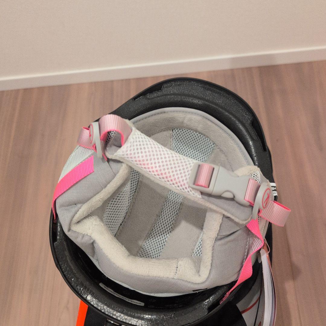 今だけの大特価！スキー＆スノーボード ヘルメット