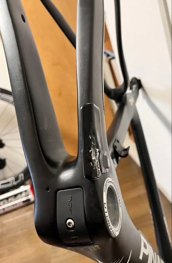 ピナレロ　ドグマF12 フレーム+ハンドルステム　サイズ530