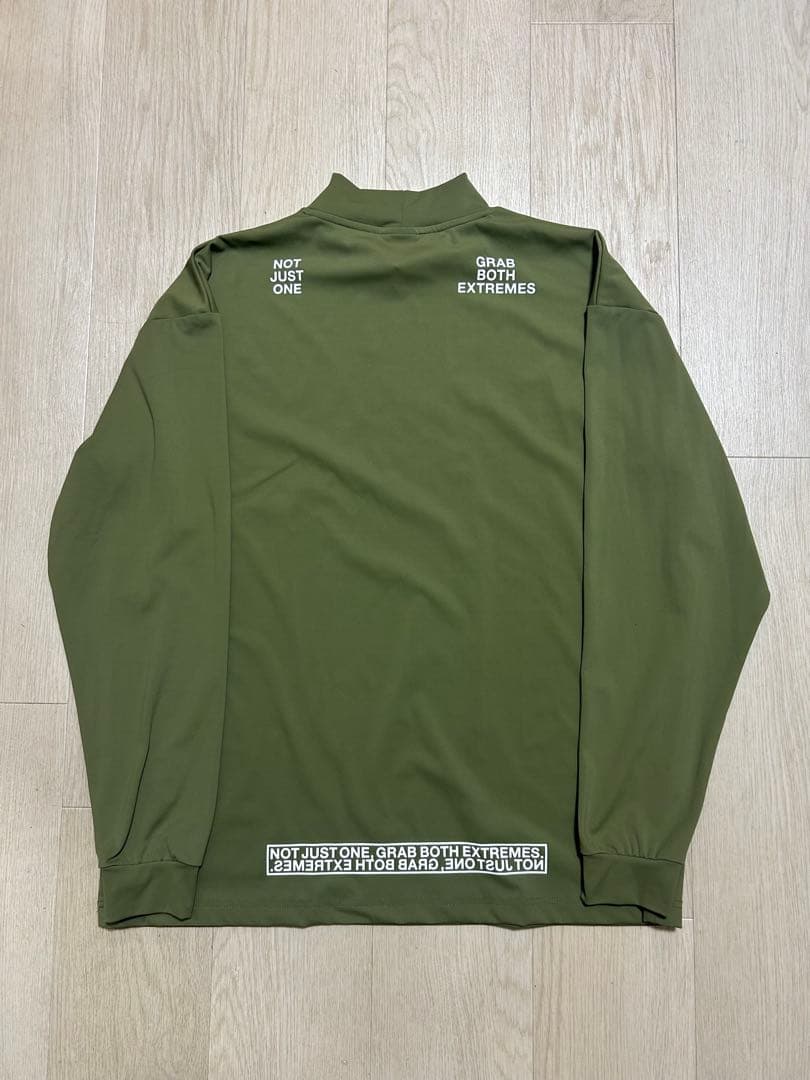 RUFFLOGオリーブ ハイネック長袖シャツ