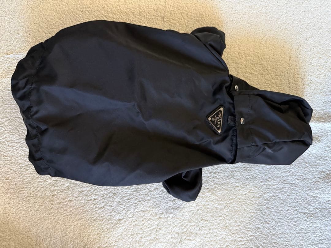 PRADA Re-Nylon ドッグレインコート ブラック