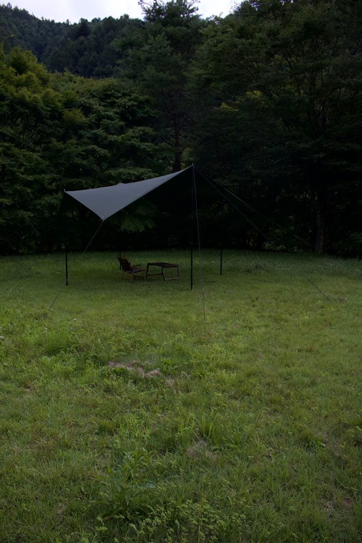 ポール4本セット❗️【完売品】ハイスペックタープ　THETARP ザ・タープカーキ