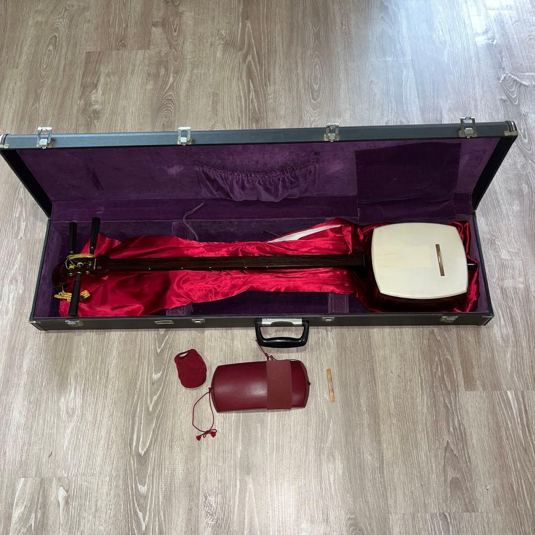 大阪唐木伝統工芸品　紅木　三味線　ケースつき