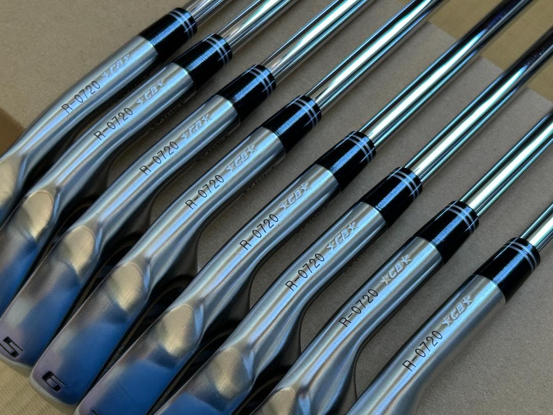 超美品 YONEX CYBER STAR アイアン 3I-PW 石川遼限定モデル