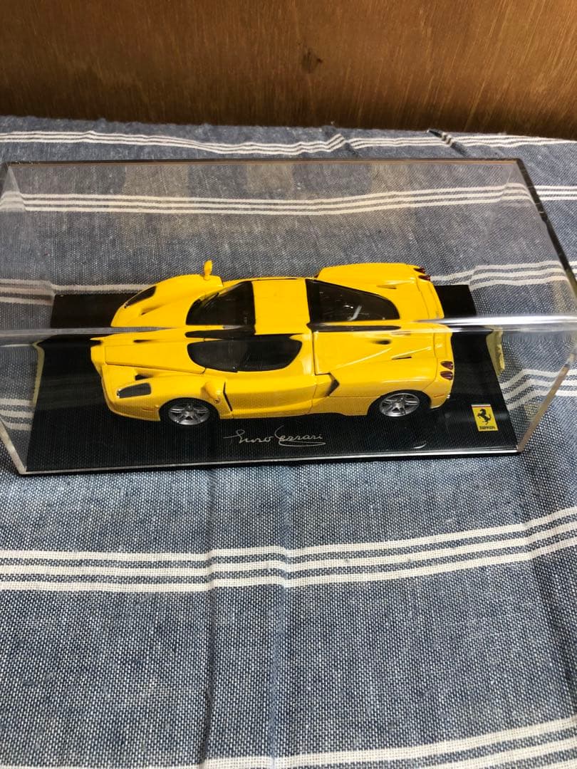 エンツォフェラーリ　1/43 京商