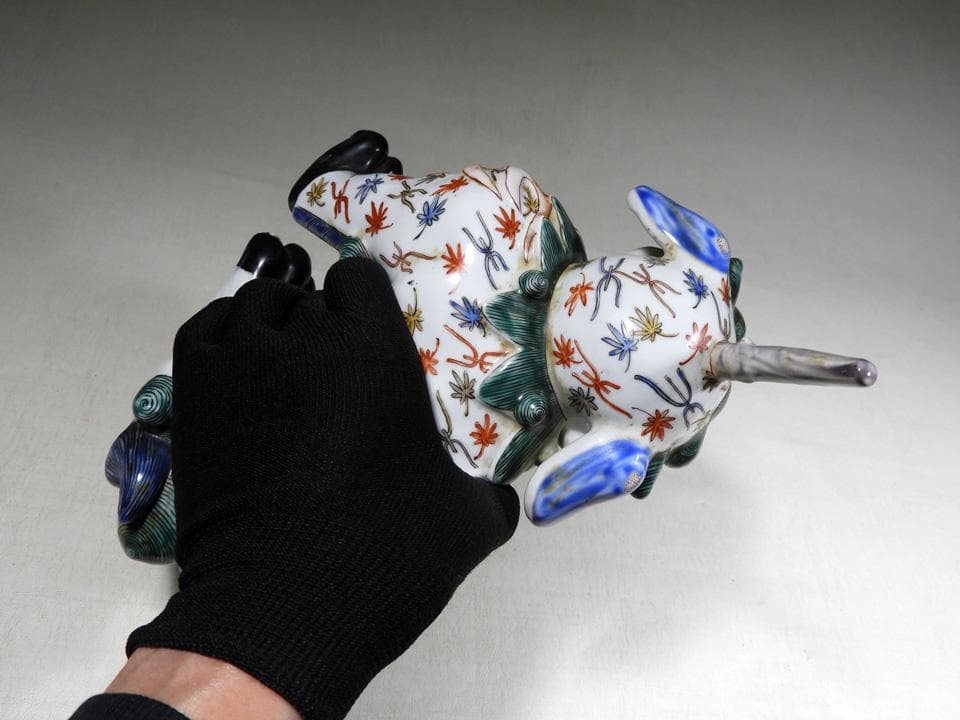 ●江戸期 傑作 古伊万里 柿右衛門様式 色絵 角獅子 独角獅子 妖怪 23cm高