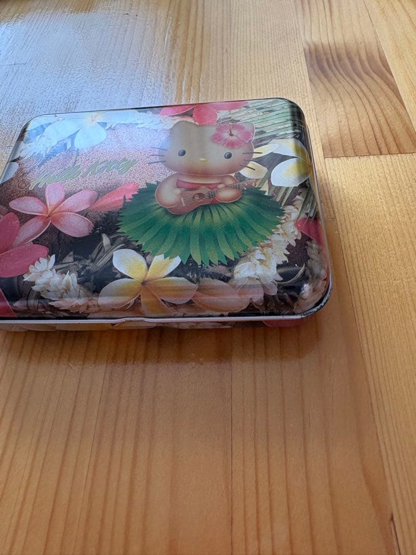 【2002年】日焼けキティ メモ缶 ハワイ限定レア サンリオ