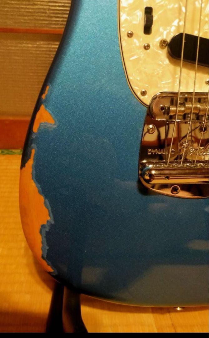 ジミヘン⭐︎Fender VINTERA 60S Mustang