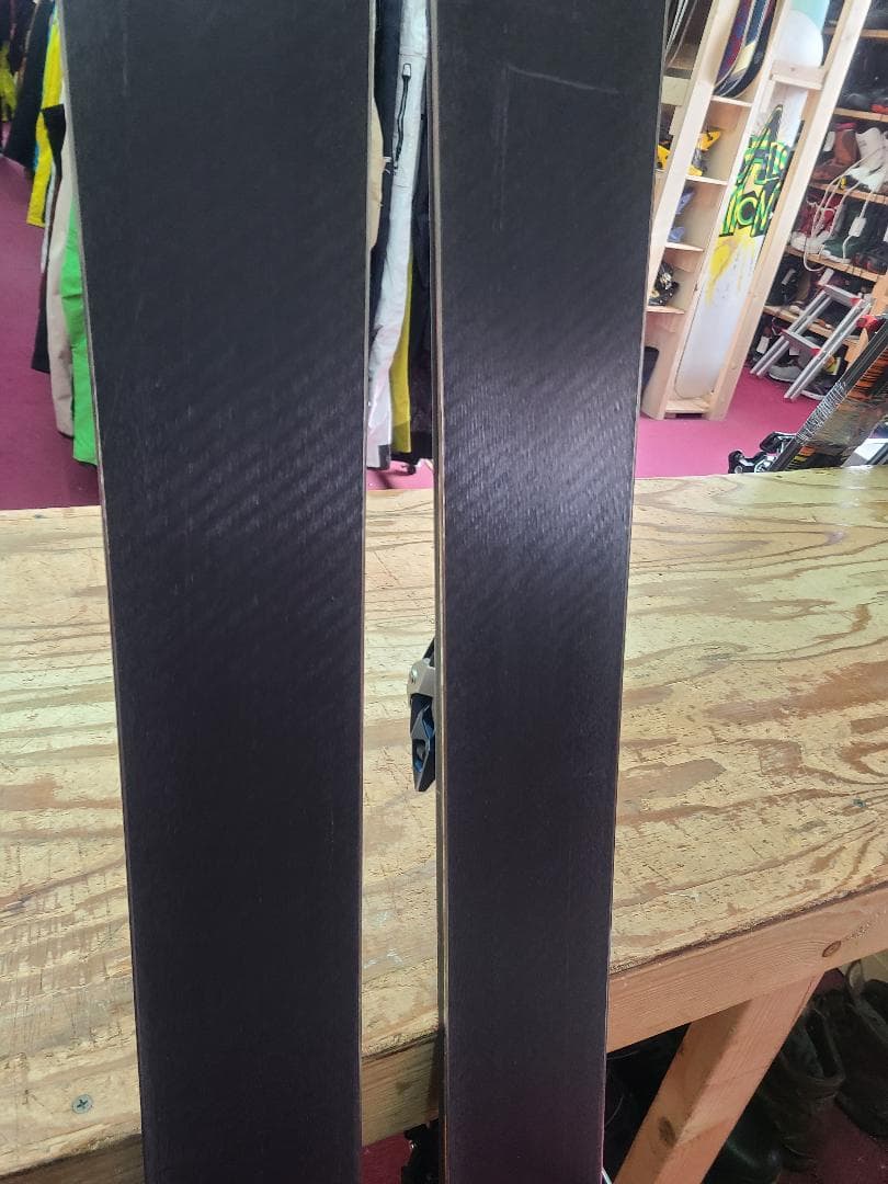 191cm VOLKL MANTRA 102 + DUKE PT16 + シール