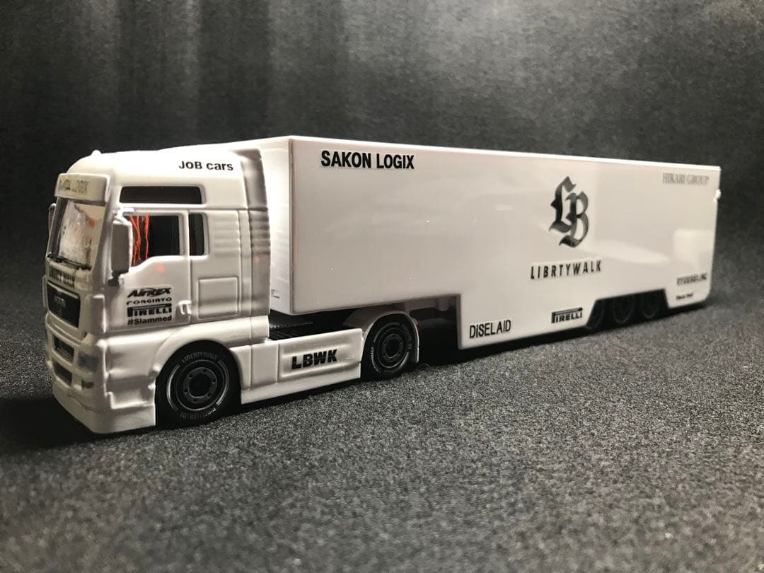 リバティーウォークトランスポート　トレーラー　　カスタム