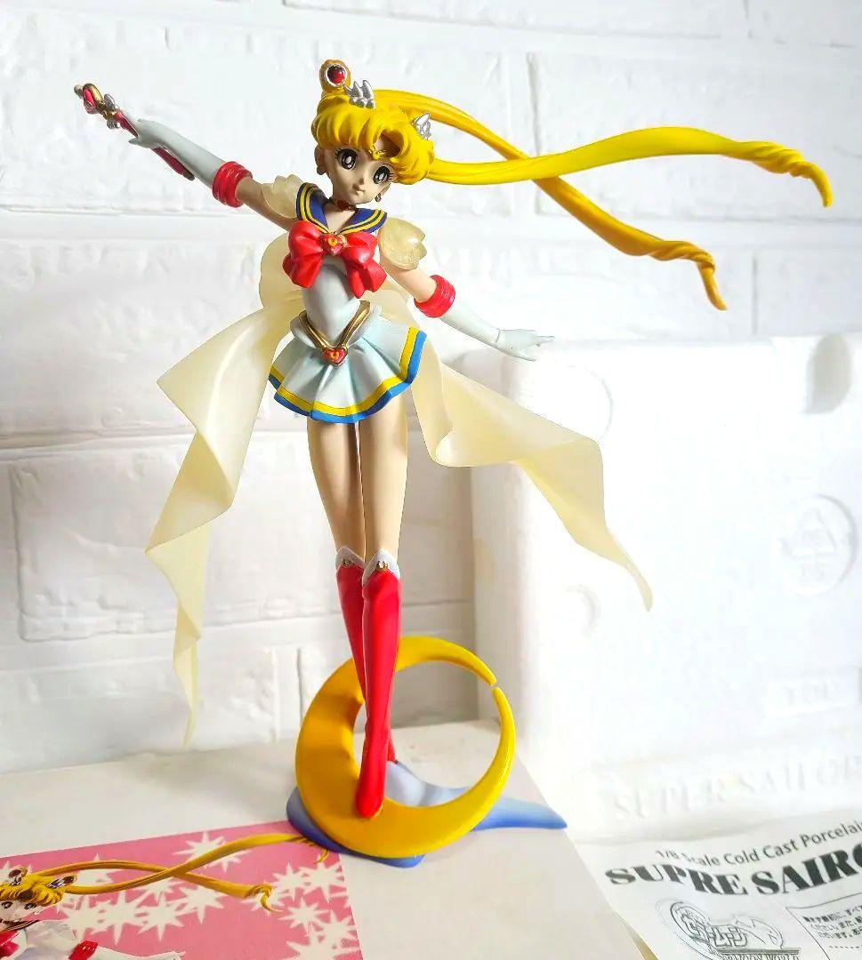 レア❗☆スーパーセーラームーン海洋堂フィギュア‼️！