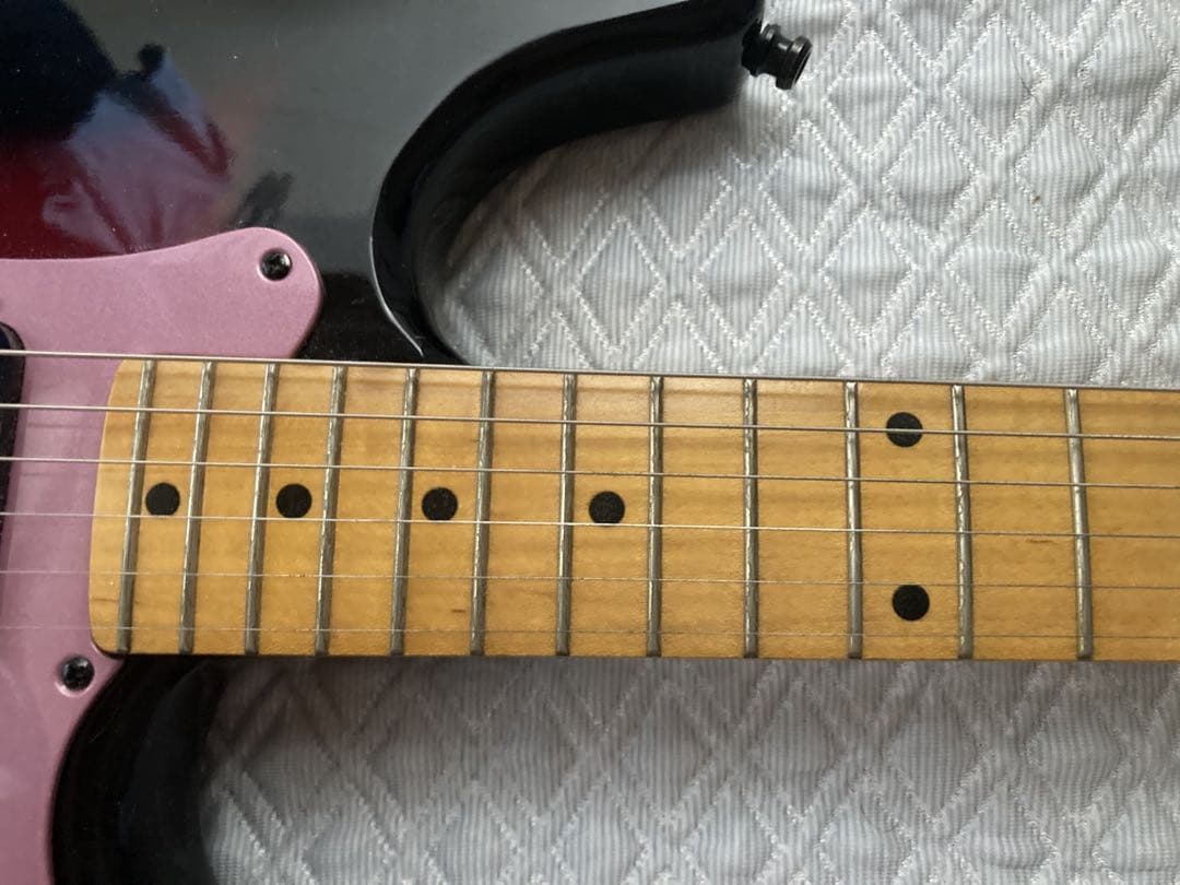 ラルクアンシエル　Kenさんモデル（Galaxy Red）風　ストラトキャスター