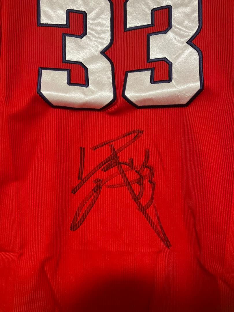 広島東洋カープ菊池涼介選手ハイクオリティユニフォーム背番号33直筆サイン入りL