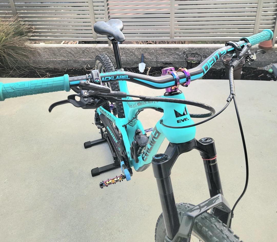 自転車本体 Evil Calling 27.5 Medium