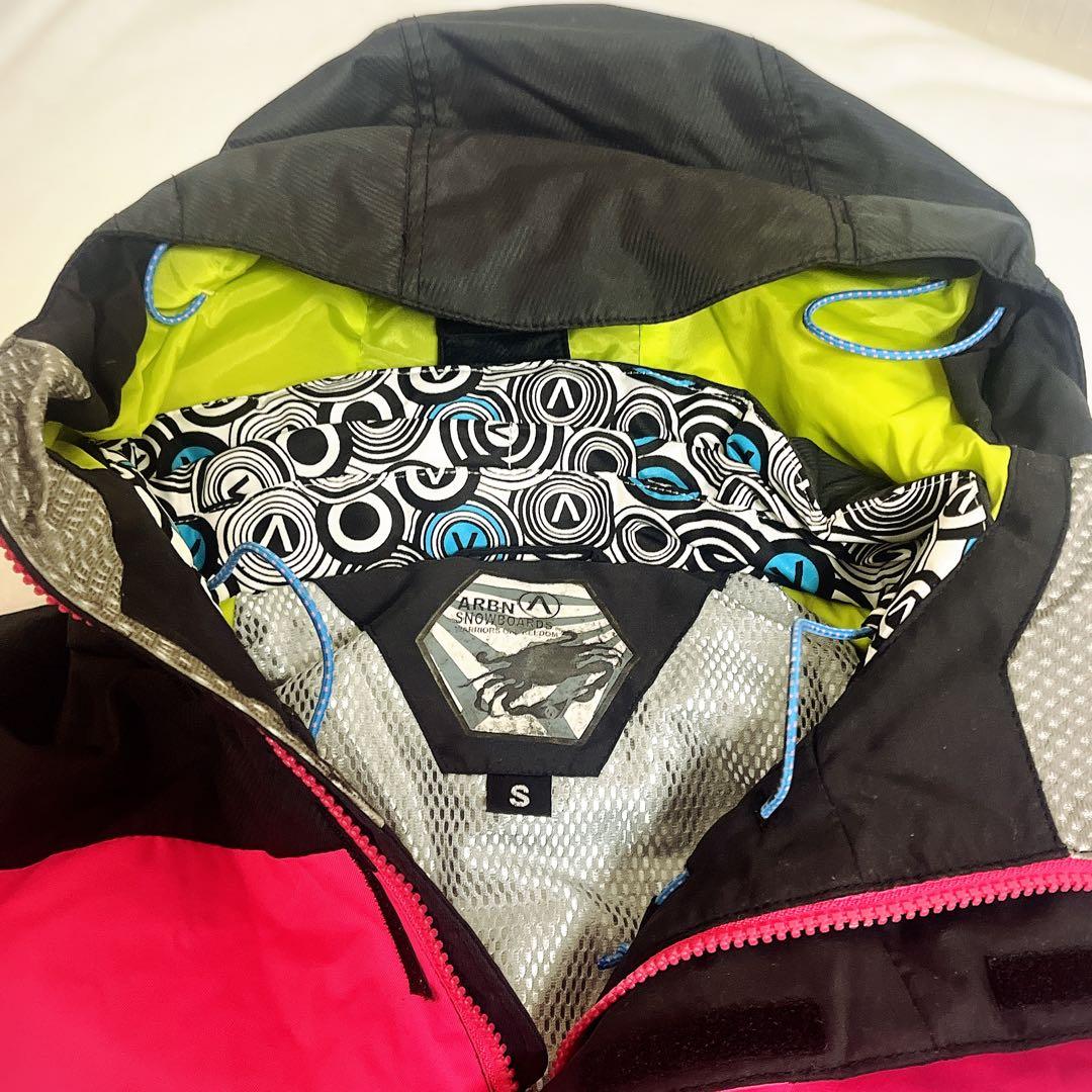 ROXY 限定品含　カラフル スノーボードウェアセット　レディースMサイズ相当