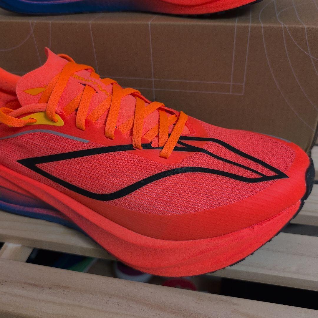 LI−NING FEIDIAN 5 CHALLLENGER 27.0cm