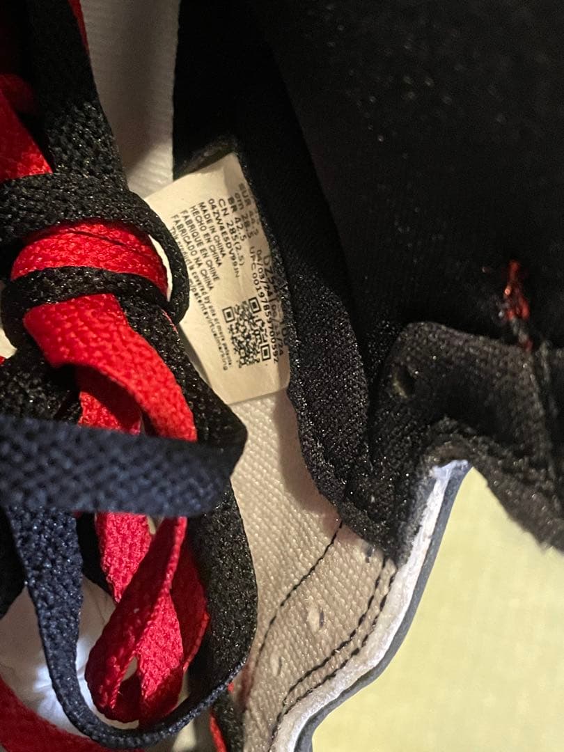 エアジョーダン1ハイOG ブラック/ホワイト/レッド 28.5cm