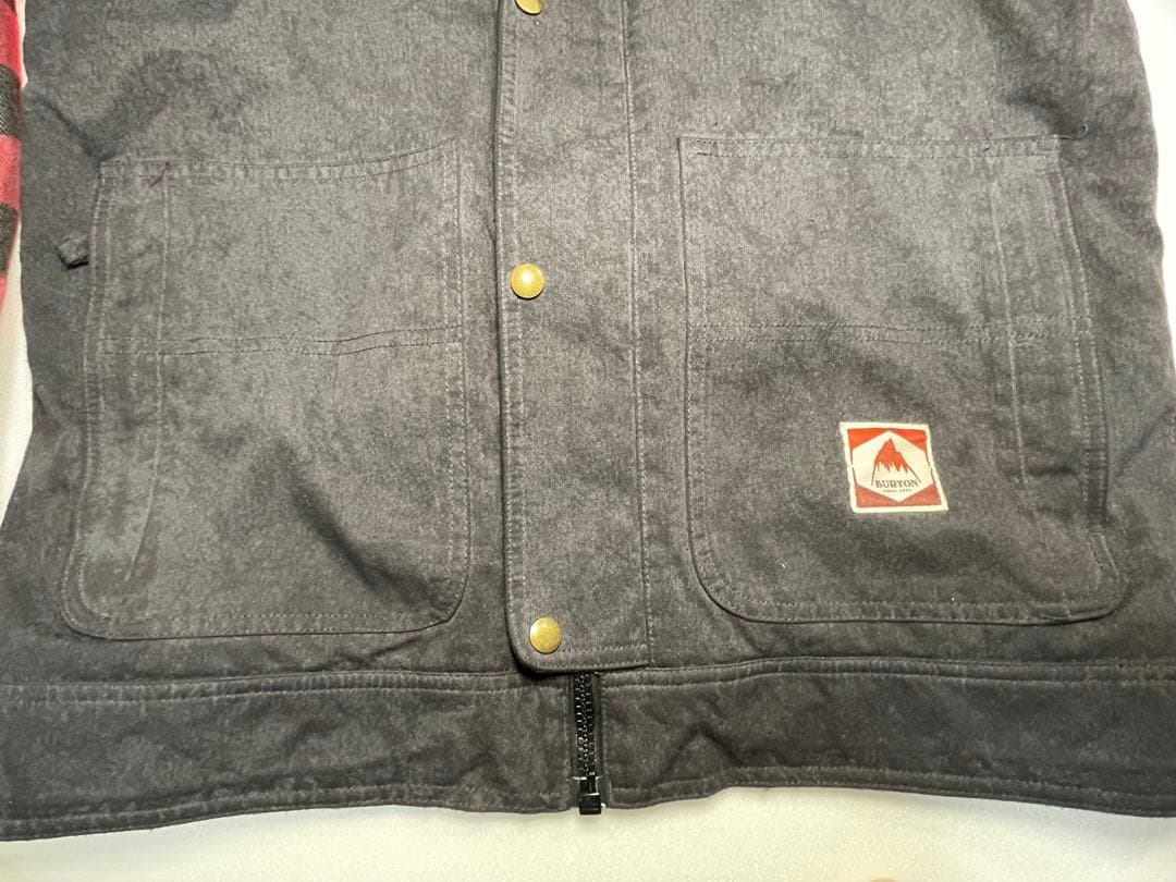 BURTON バートン スノーボードウエア Ｍサイズ 赤黒チェック ネルシャツ