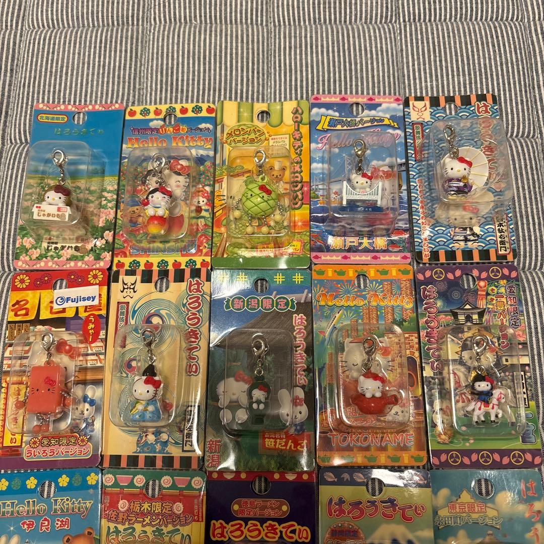 ご当地キティ　ファスナーマスコット　セット