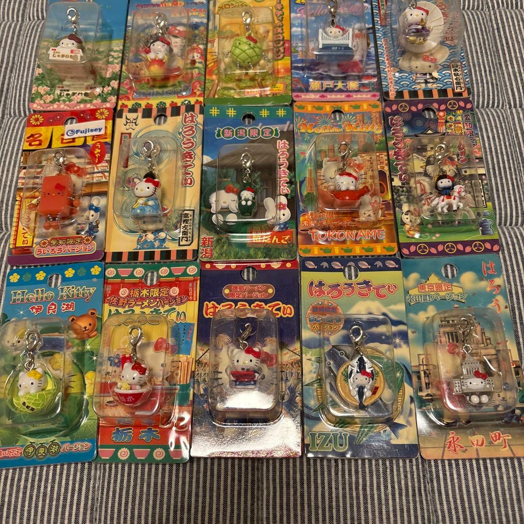 ご当地キティ　ファスナーマスコット　セット