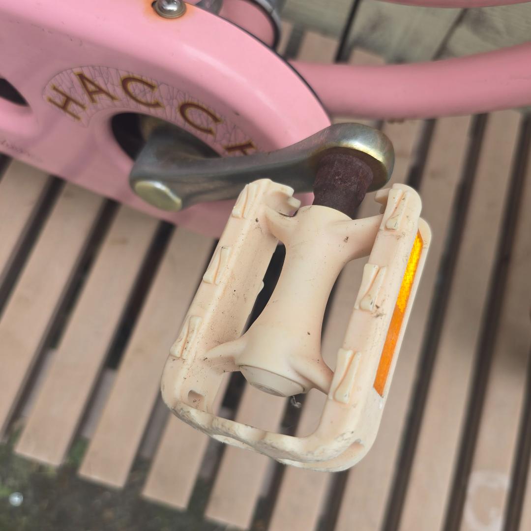 【店頭引取】 BRIDGESTONE ハッチ HACCHI 16インチ ピンク