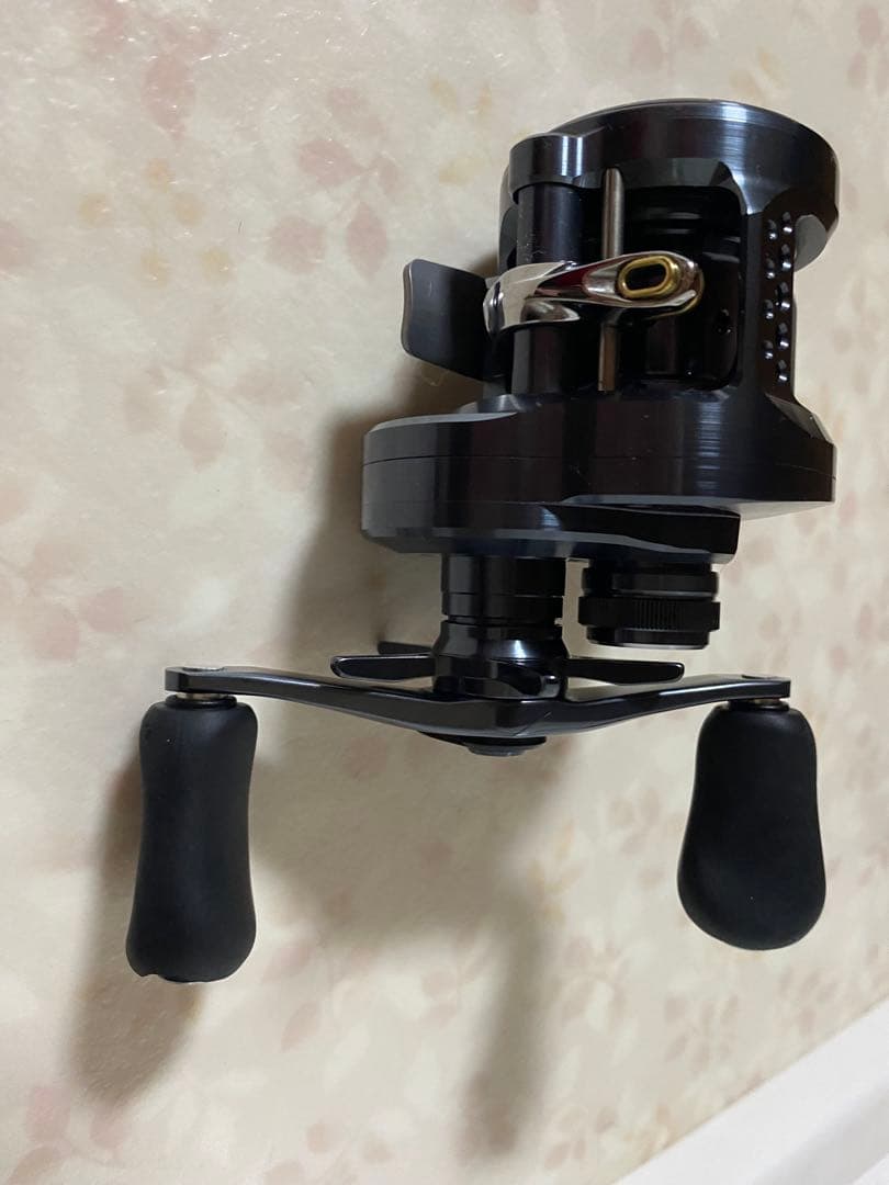 シマノ24 カルカッタコンクエスト31HG おまけ付