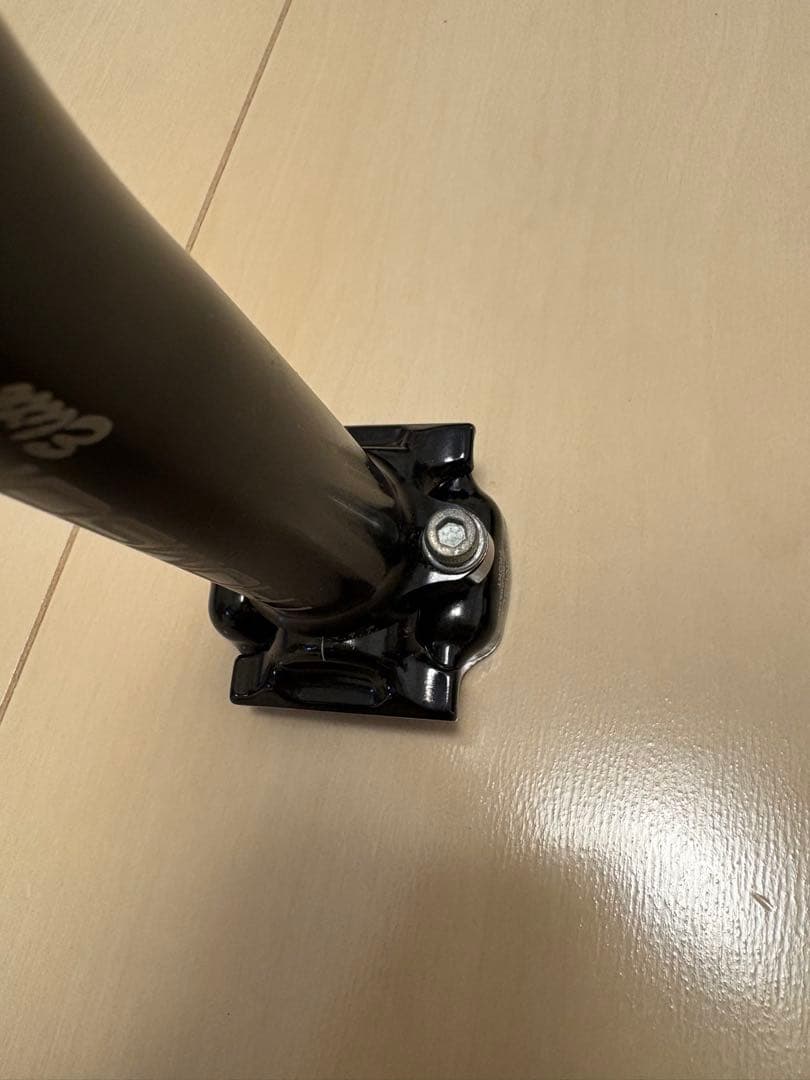 THOMSON シートポスト 27.2x250mm ブラック