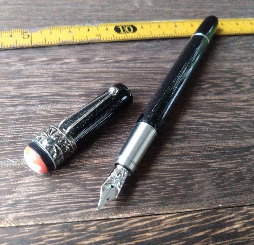 高級黒色万年筆 ヘリテイジスパイダー モンブン 万年筆 中字 M