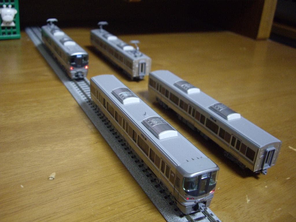 kato 225系 4両セット 品番10-1440