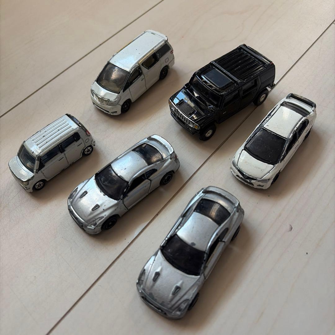 トミカ、ミニカーセット70台