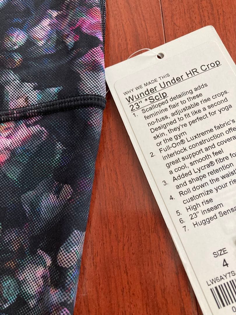 【レア】新品タグ付き　wundr　under　Crop　レギンス パンツ 4