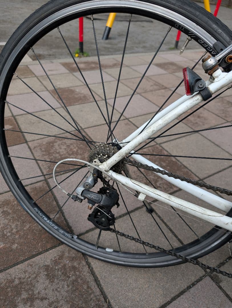 Giant クロスバイク　エスケープR3 ホワイト　ジャンク　【引取専用】